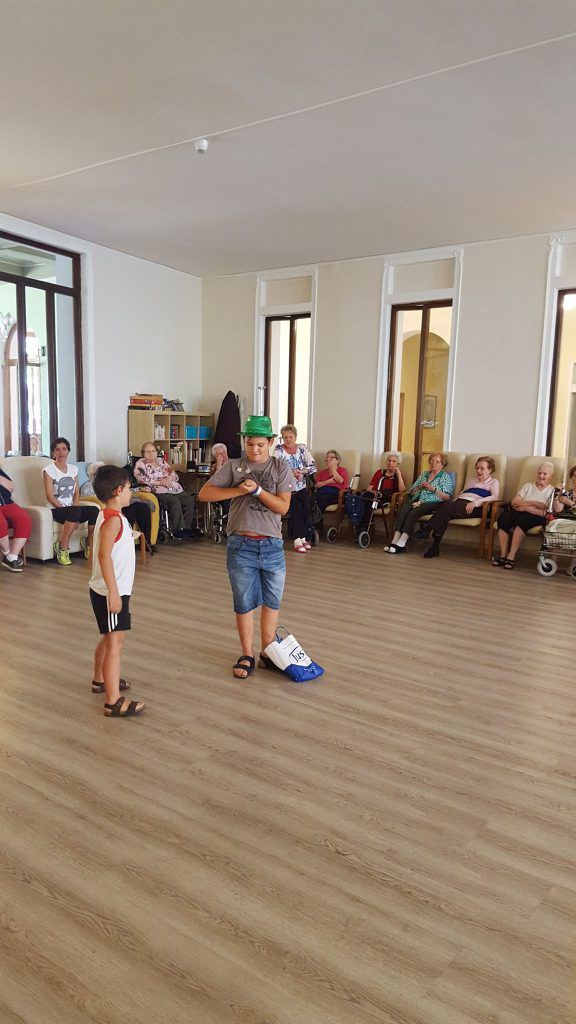 Parco Fortuna - Ballerine - Casa di Riposo a Reocaro Terme, Vicenza